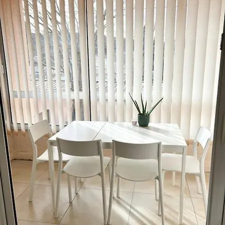 Joli A Appartement *